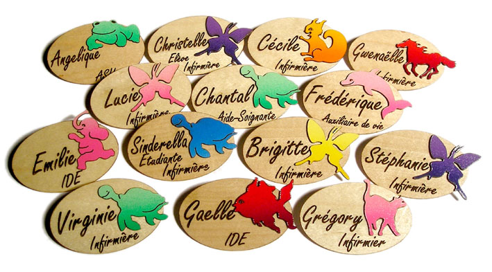 Badges en bois