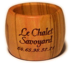 rond de serviette en bois d'olivier